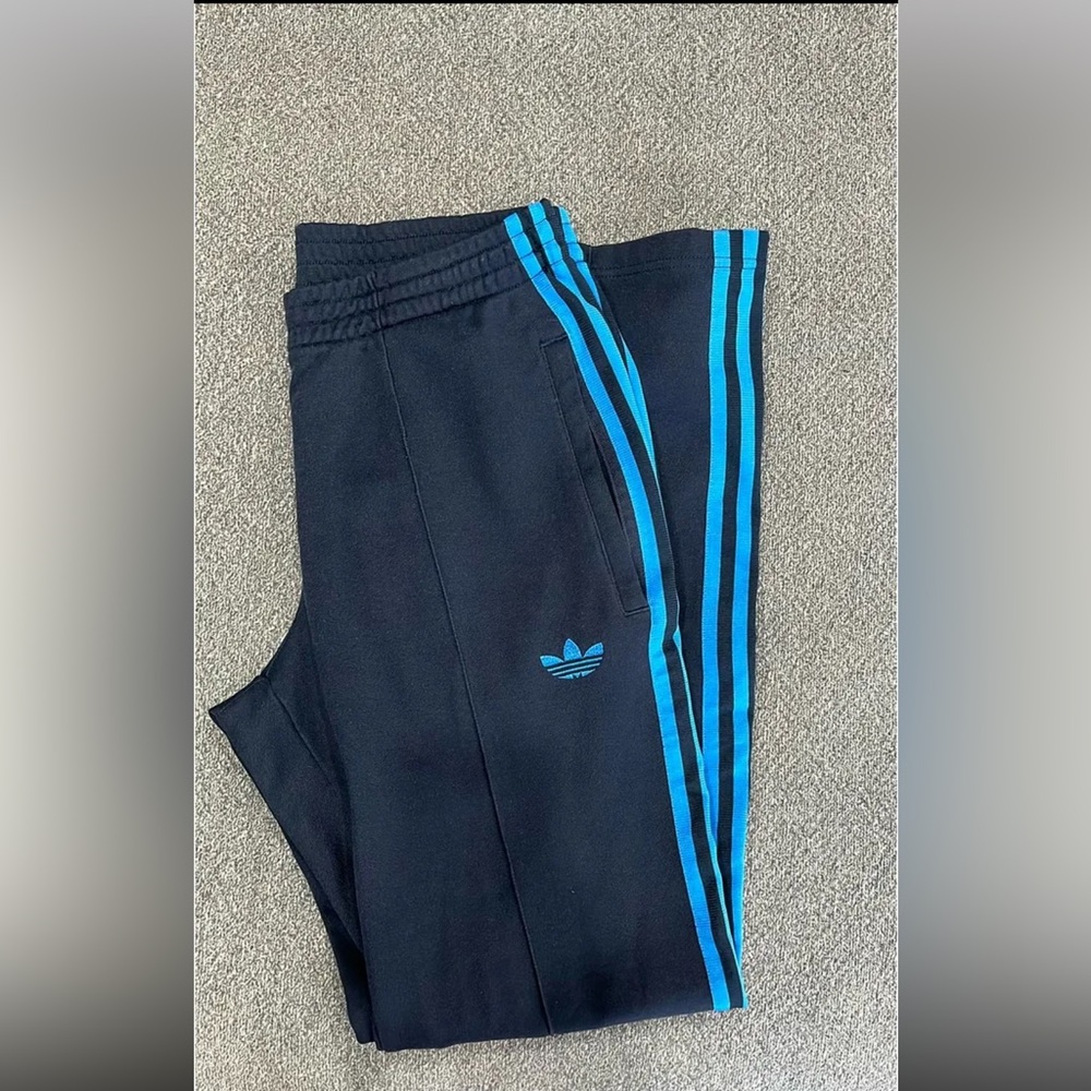Adidas navy blue and blue stripe sweatpants